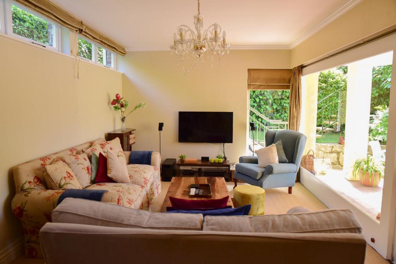 On Pinewood Guest House كيب تاون المظهر الخارجي الصورة