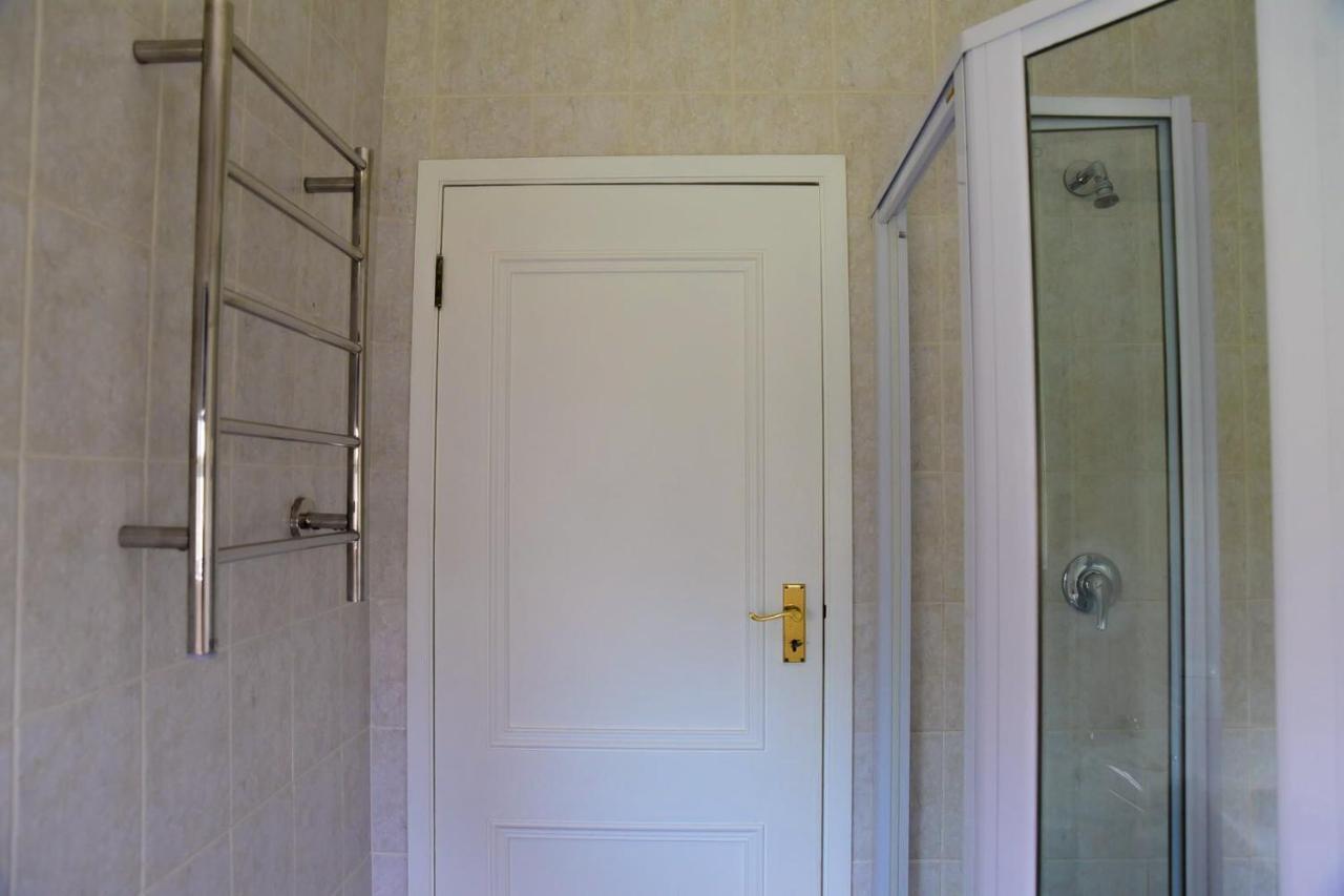 On Pinewood Guest House كيب تاون المظهر الخارجي الصورة